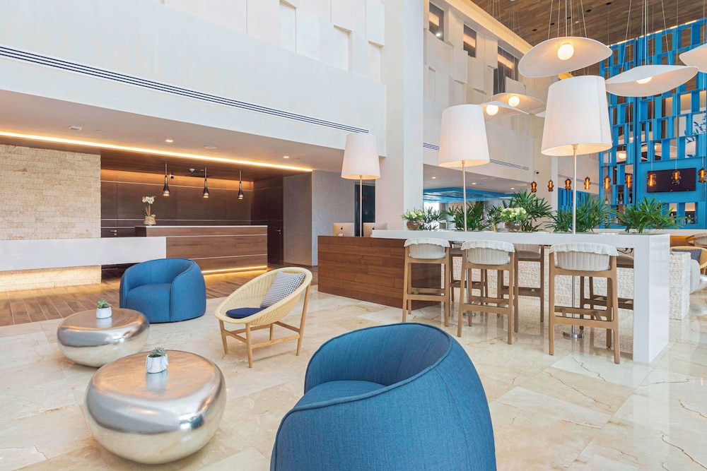 Avani Cancun Airport 33/42