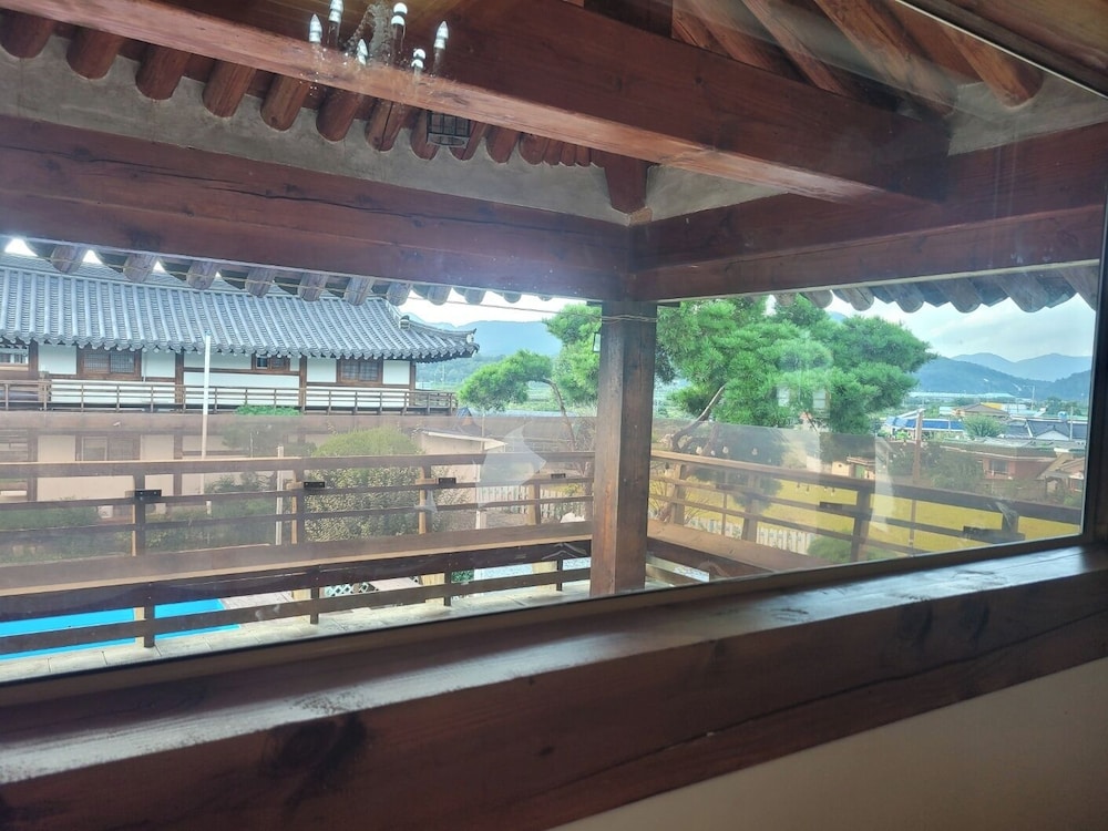 Gyeongju West Namsan Hanok Pension 29/50