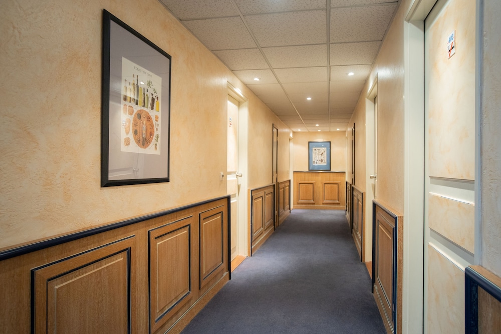 Hotel Ibis Styles Draguignan 11/50