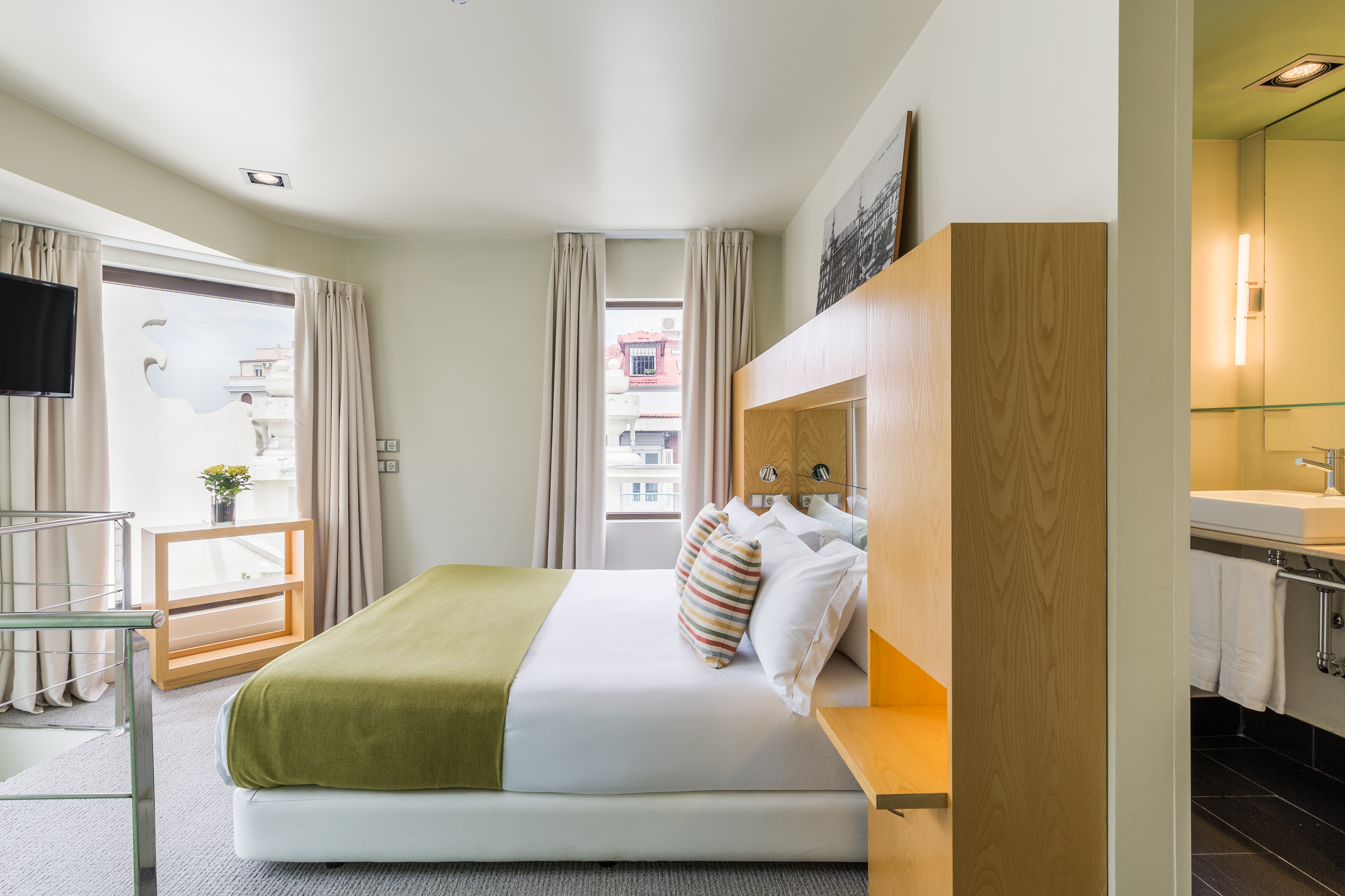 Duplex, Suite, Terrace, Room Mate Alicia 4/8