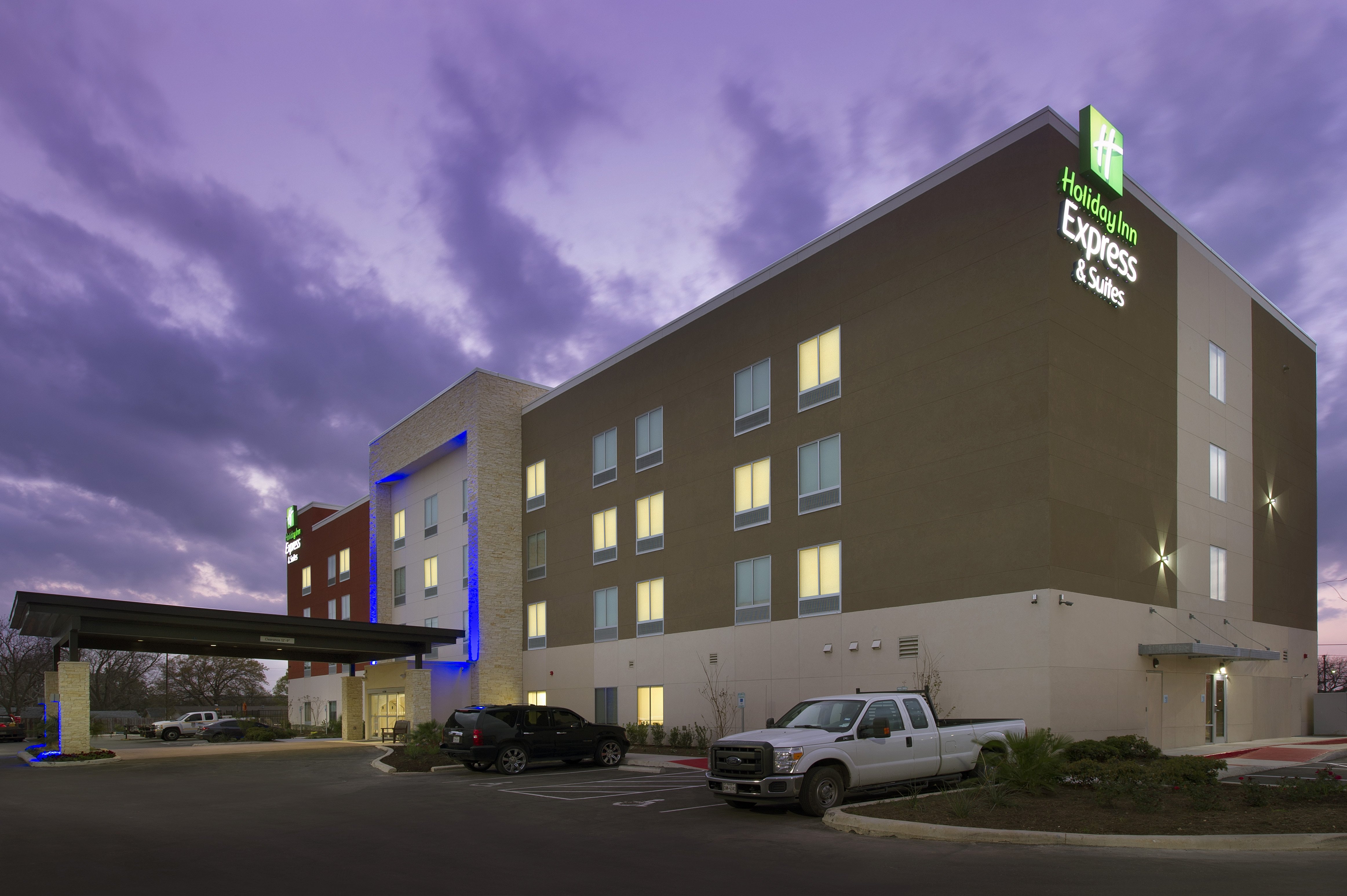 Holiday Inn Express & Suites New Braunfels 6/64