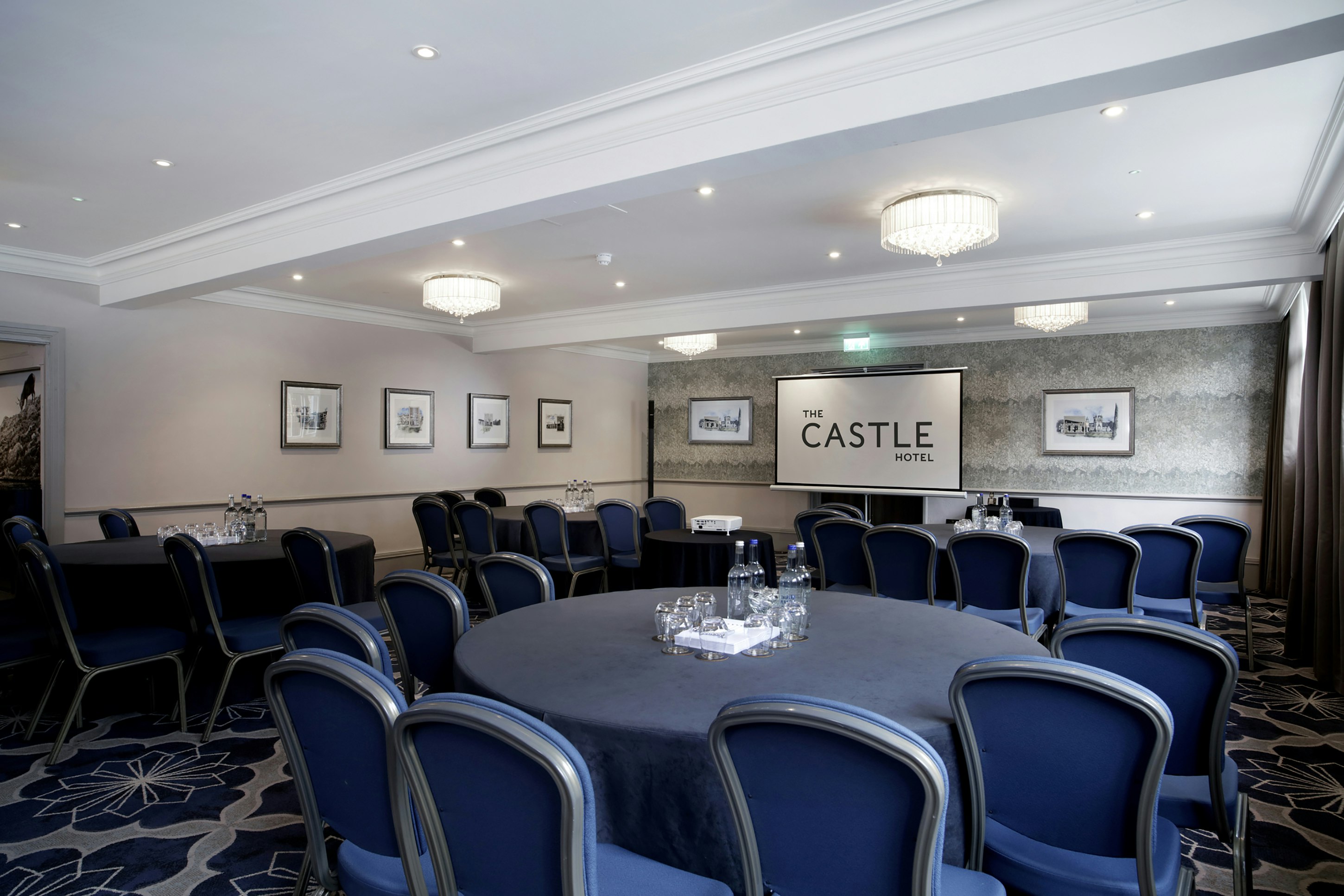 The Castle Hotel Windsor 42/50