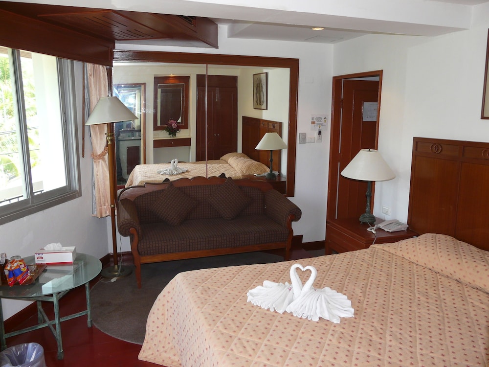 The Orchid Hotel And Spa Kalim Bay 37/81