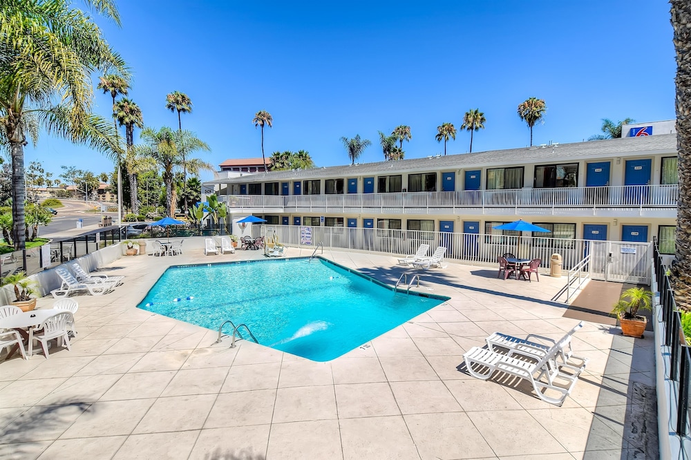 Motel6 San Diego Hotel Circle Mission Valley 5/61