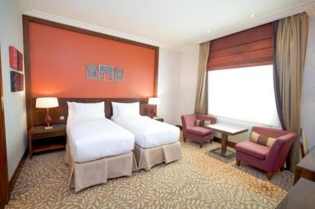 Tower, Deluxe, Twin Beds