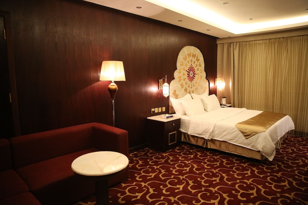 فندق مداريم كراون(Madareem Hotel) 30/81