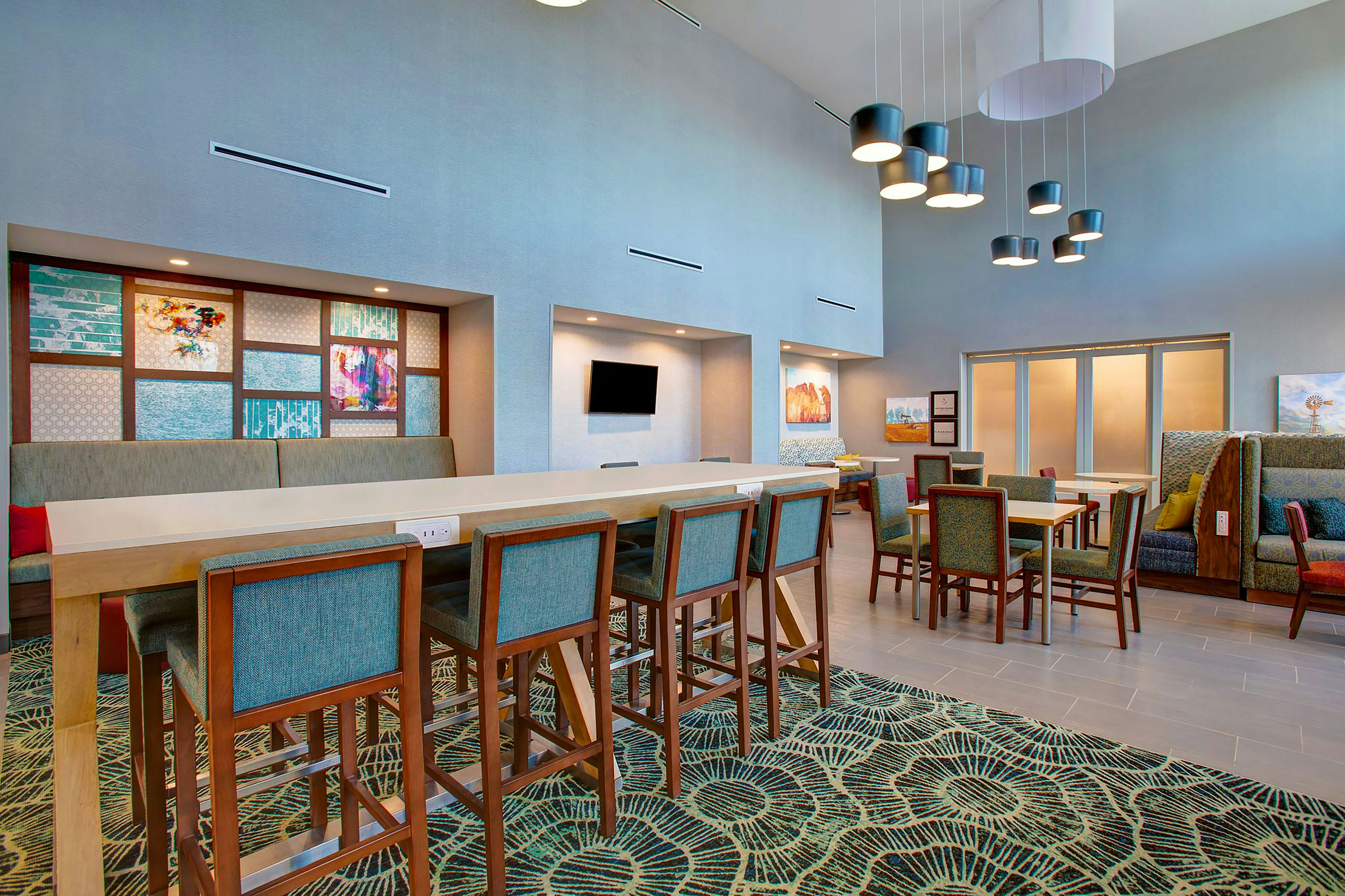 Hampton Inn - Suites Borger 17/24