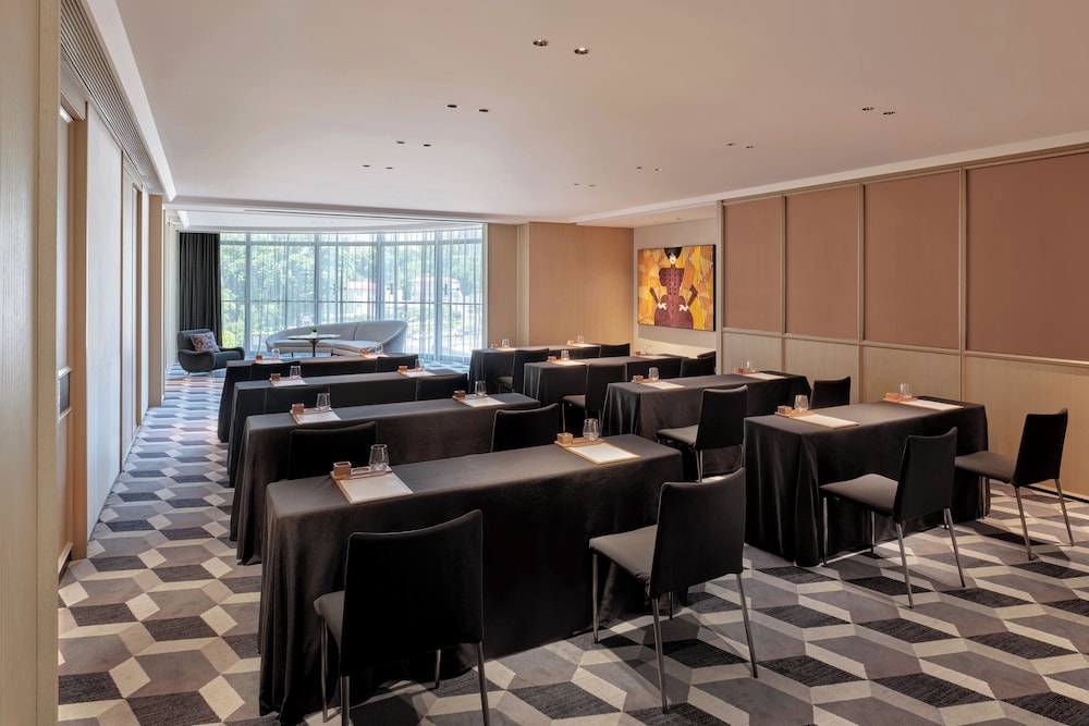 Hyatt Centric Zhongshan Park Shanghai 71/77
