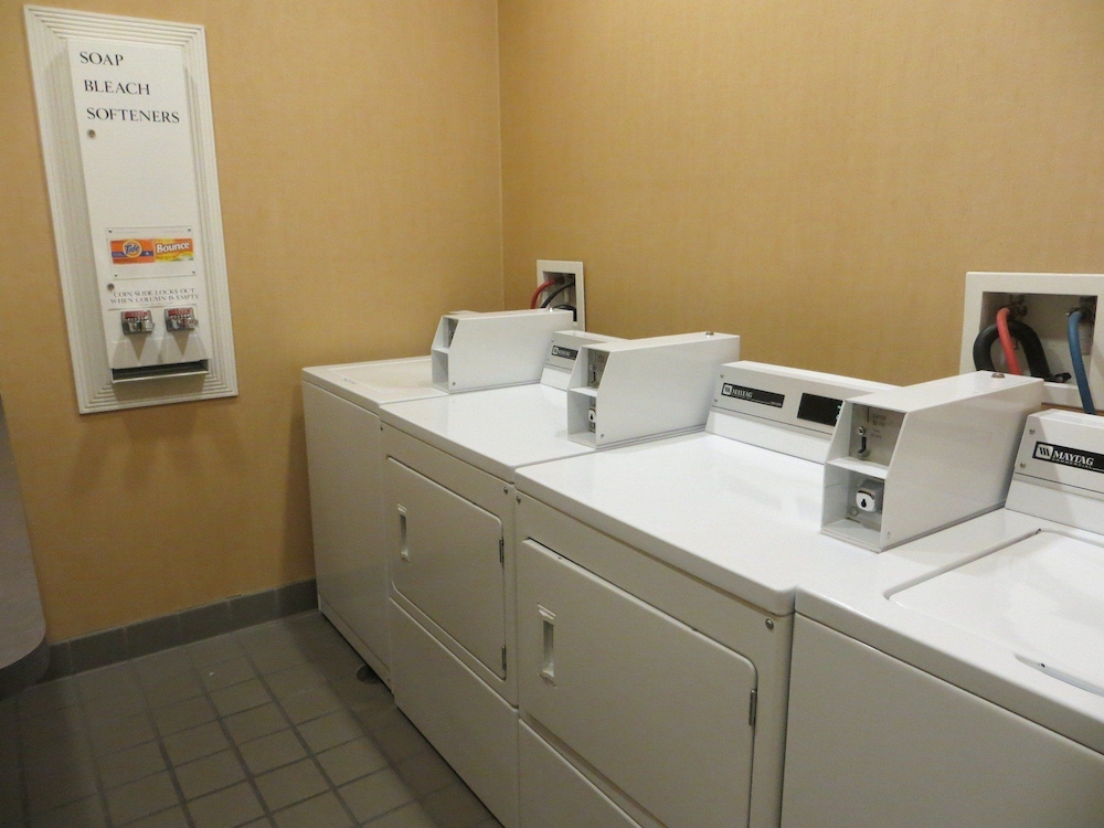 Holiday Inn Express Hotel Suites Saint Augustine North 21/77