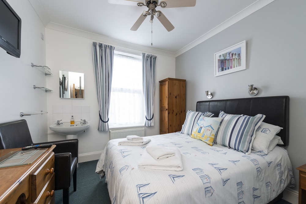 The Pebbles - B&amp;B 10/50
