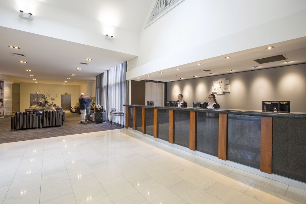 Holiday Inn Potts Point 6/78