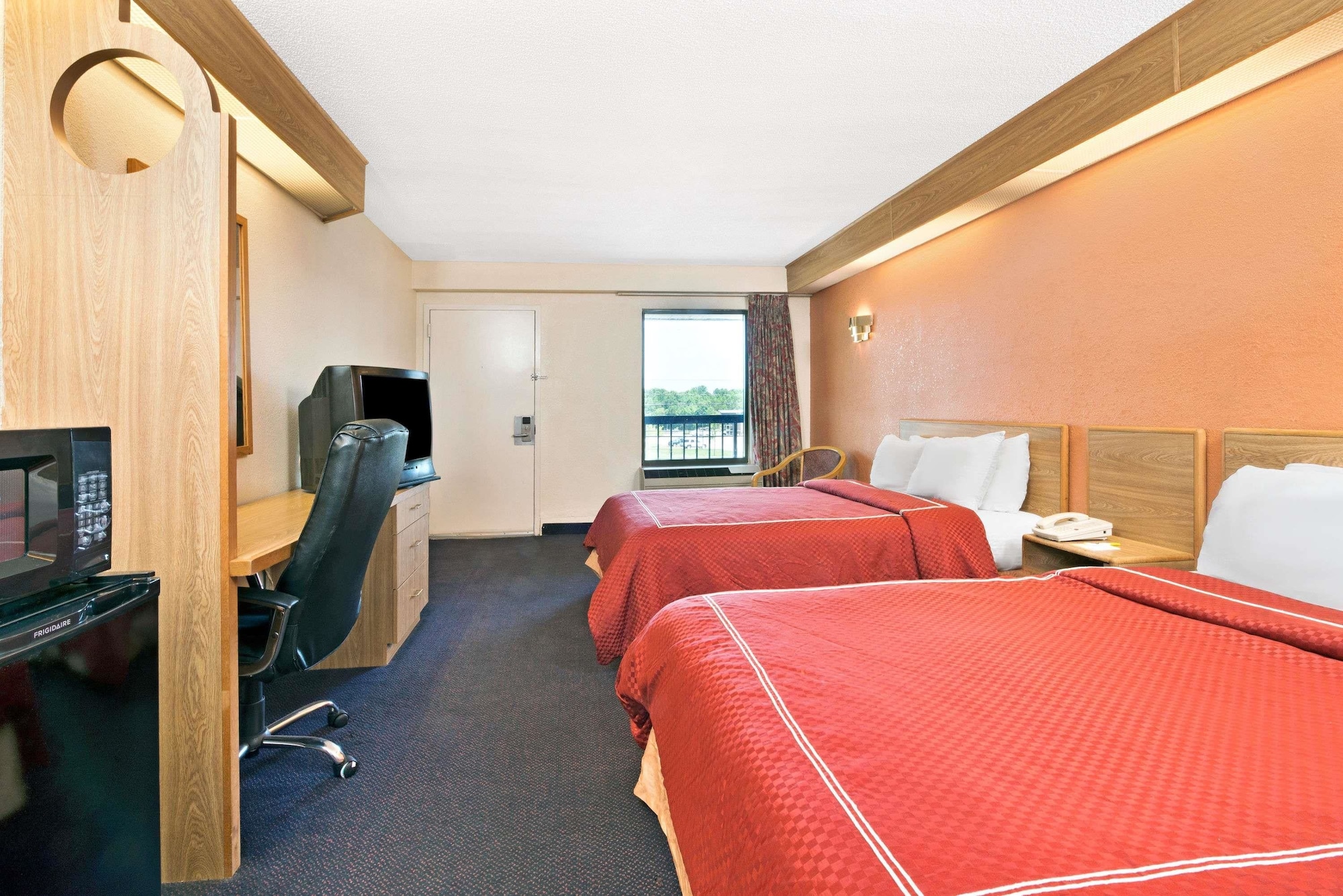 ROOM, 2 DOUBLE BEDS, SMOKING