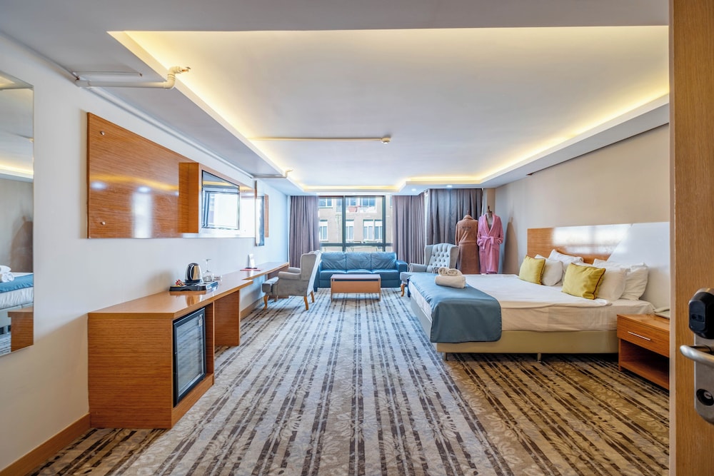 Bulvar Hotel 15/49