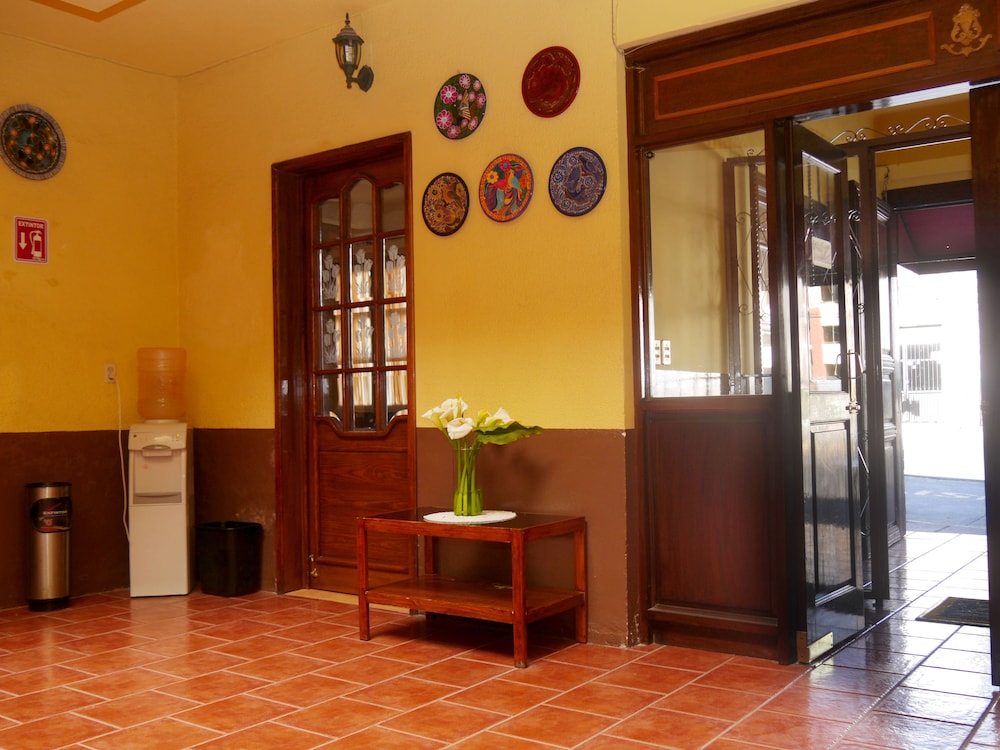 Hotel Estefania 30/45