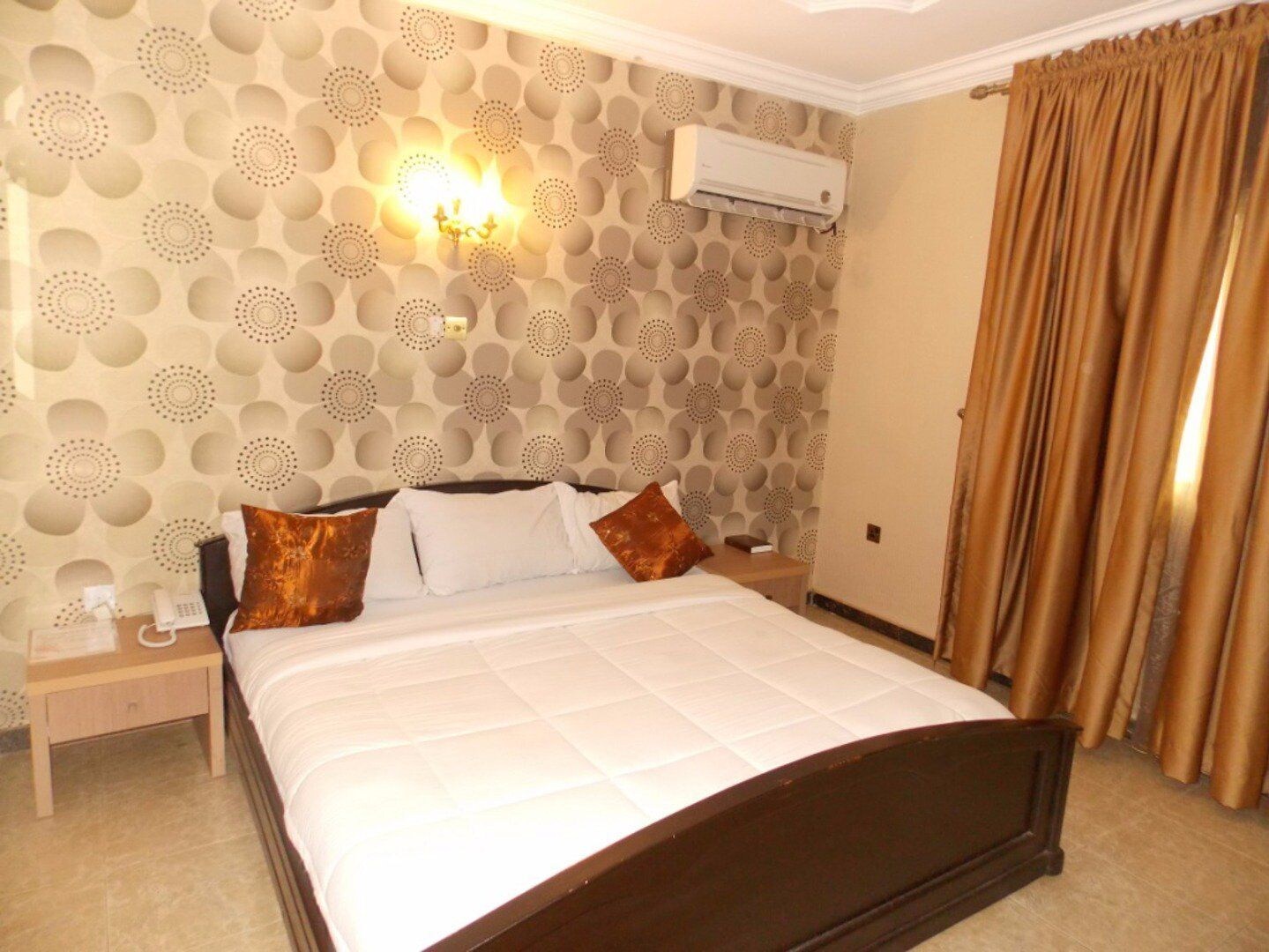 ELITE, DOUBLE BED