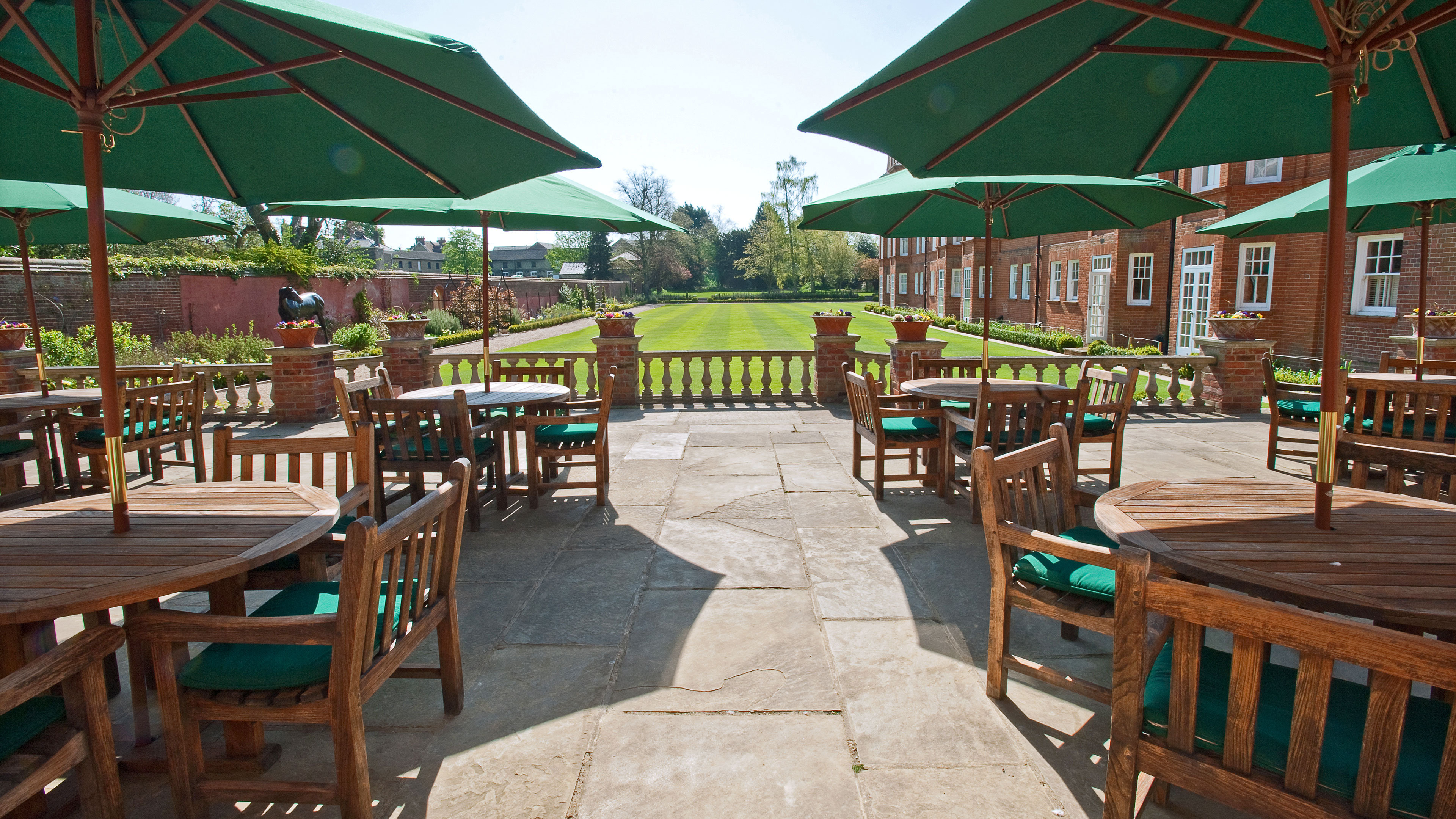 Jockey Club Rooms 20/33