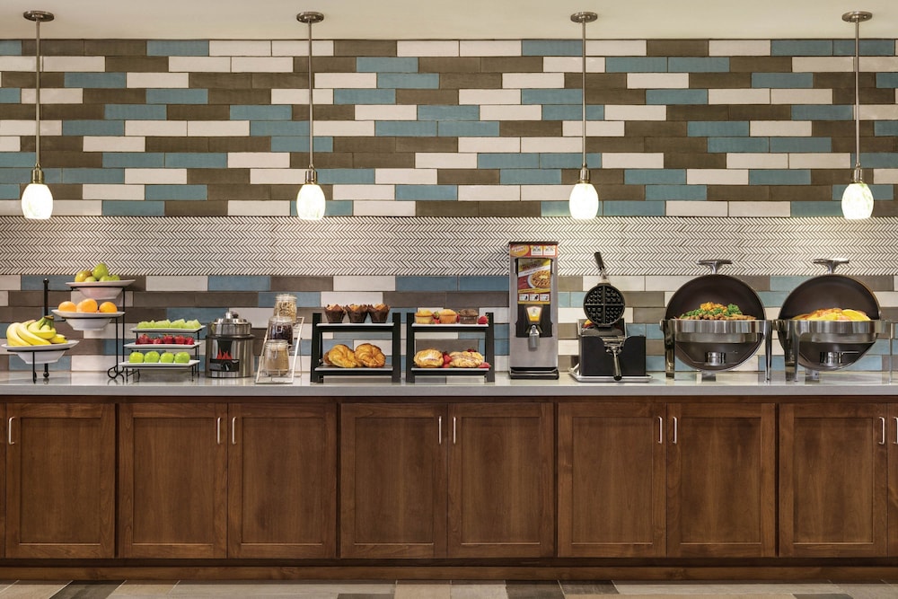 Four Points by Sheraton Sacramento International Airport 30/49
