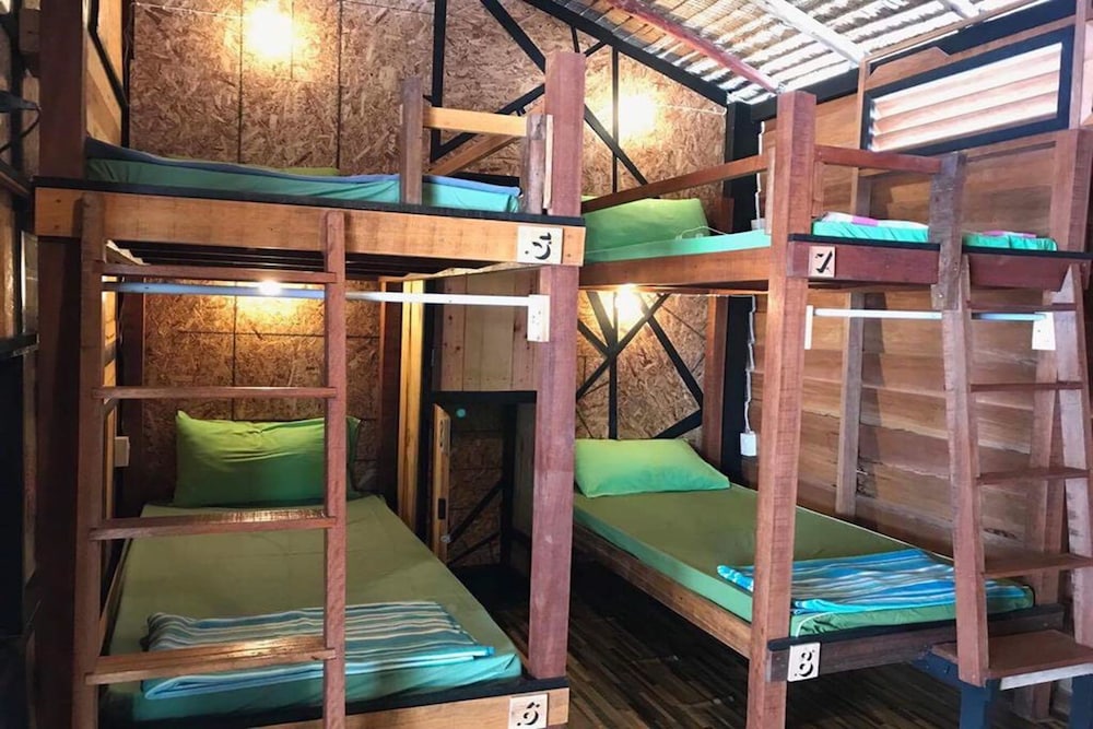 Cafe Del Sunshine - Hostel 24/32