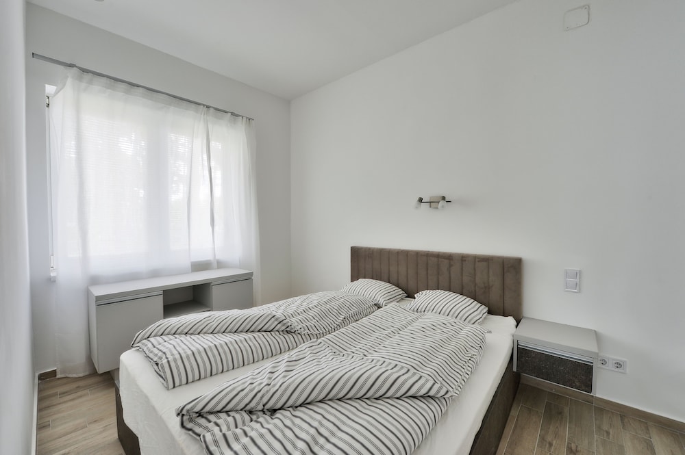 Villa Oliver 2 10/39