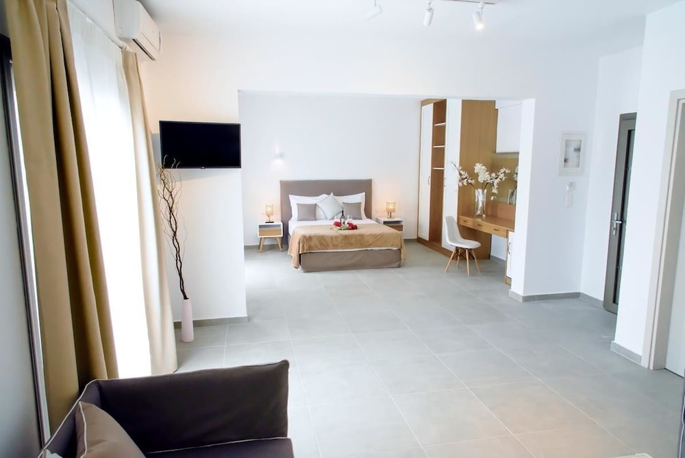 Stavros Beach Hotel 31/50