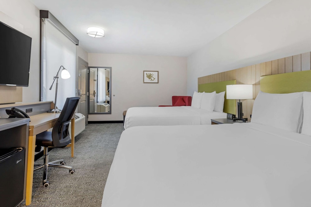 غرفة بسريرين كوين، Country Inn & Suites by Radisson, Vallejo Napa Valley, CA 7/9