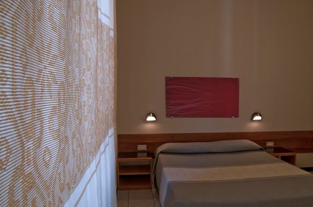 ITALIA CAGLIARI HOTEL 31/50