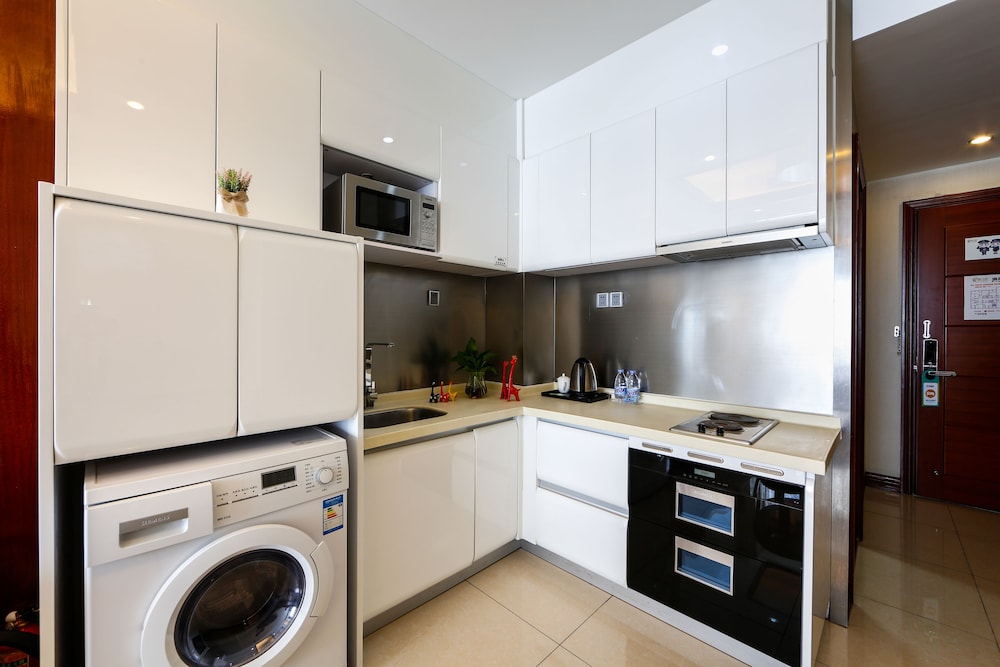 Royal River Apartment 5/50