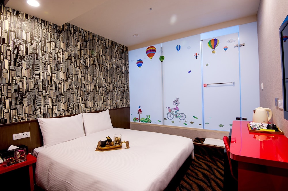 Hotel 6 - ZhongHua 16/40