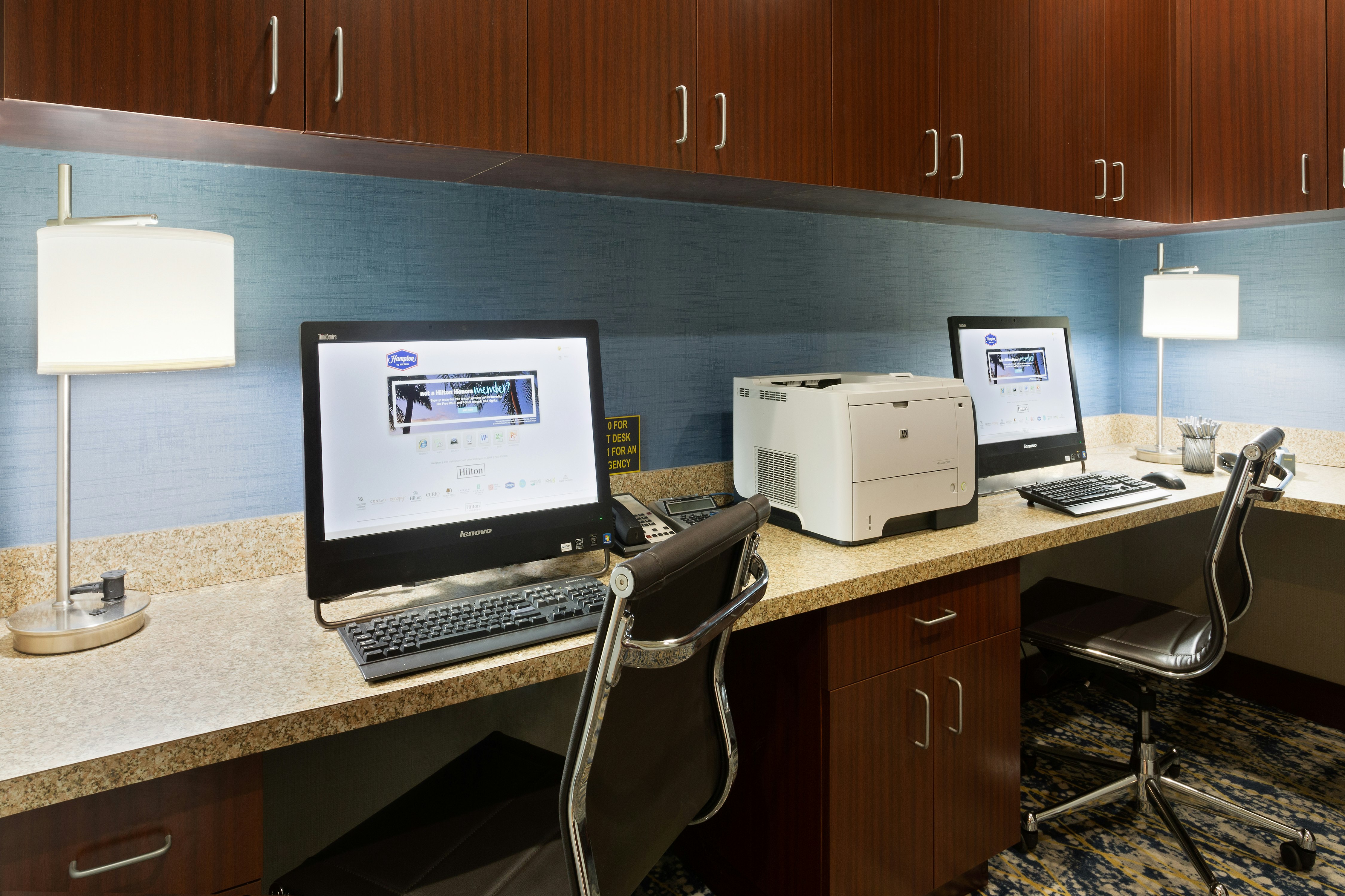 Hampton Inn and Suites Wellington 42/44