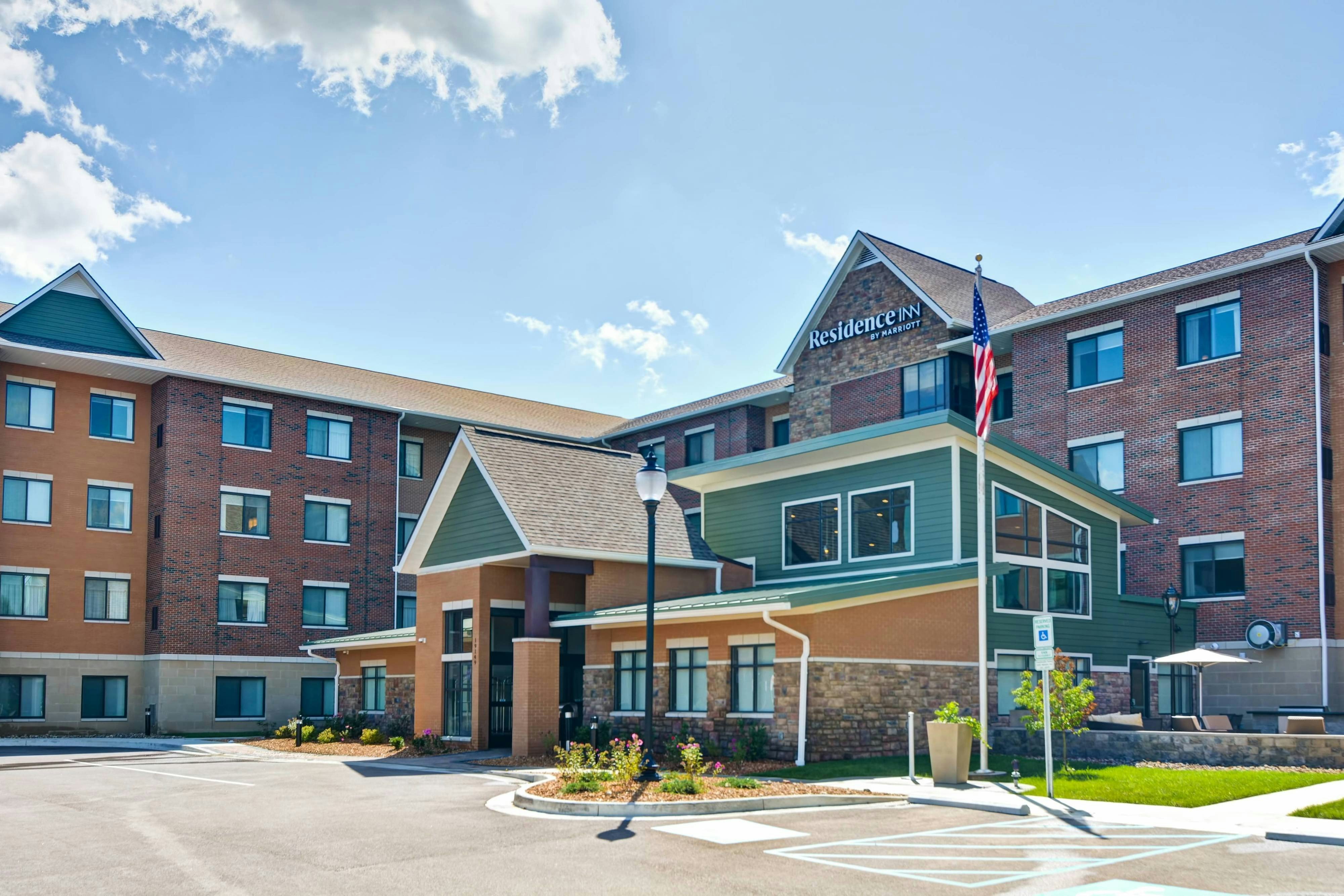 Residence Inn Cleveland Airport Middleburg Heights 4/34