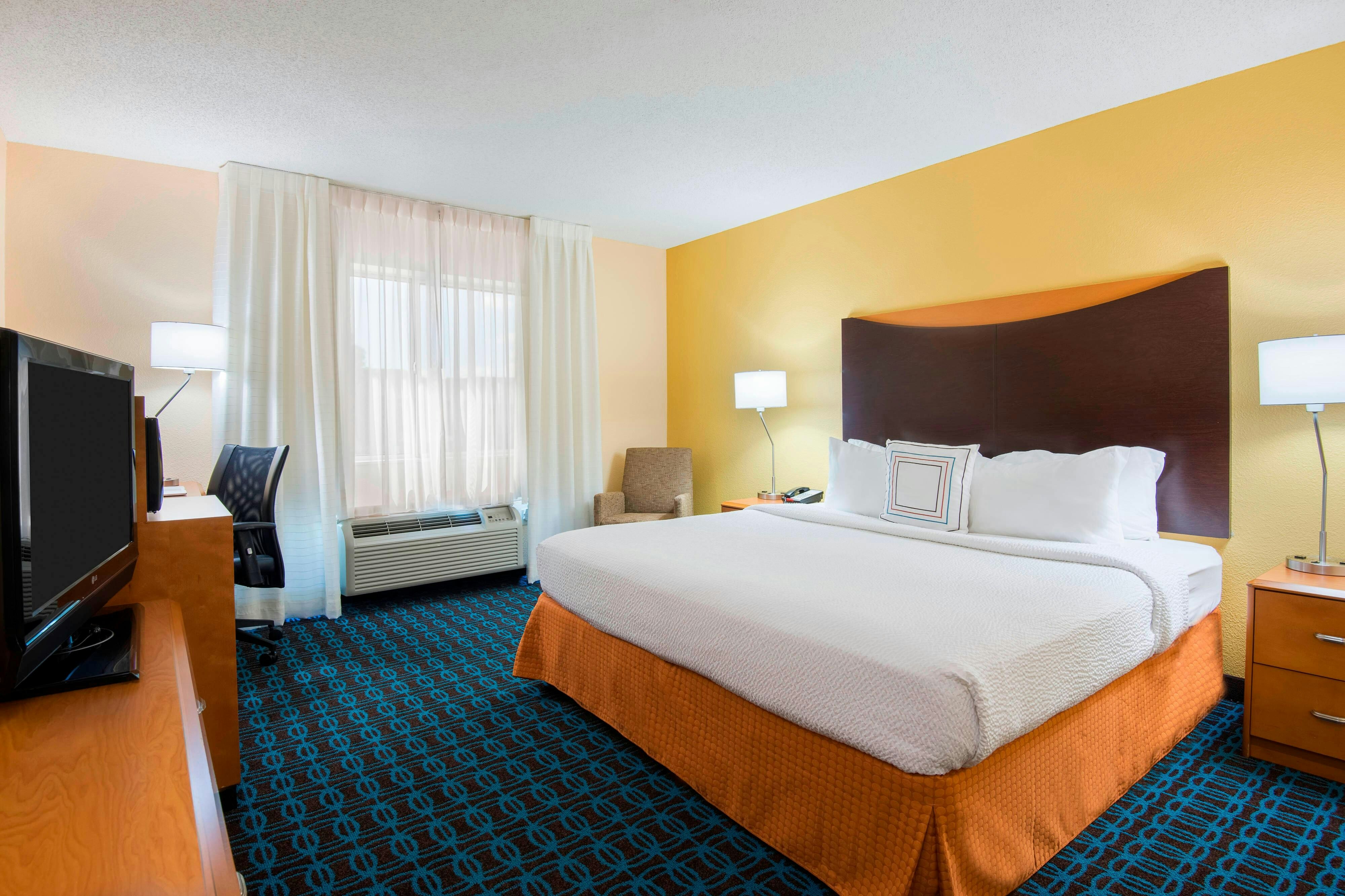 Fairfield Inn Suites By Marriott Mobile 3/12