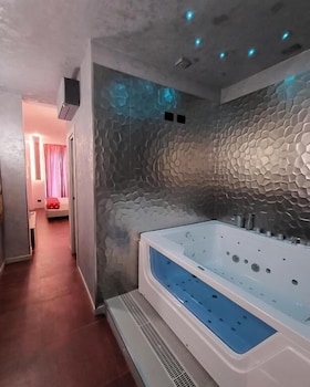 Relais Dei Papi 46/64