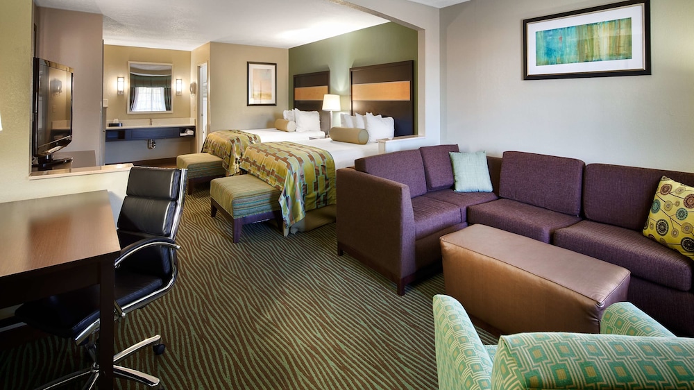Best Western Executive Suites 23/38