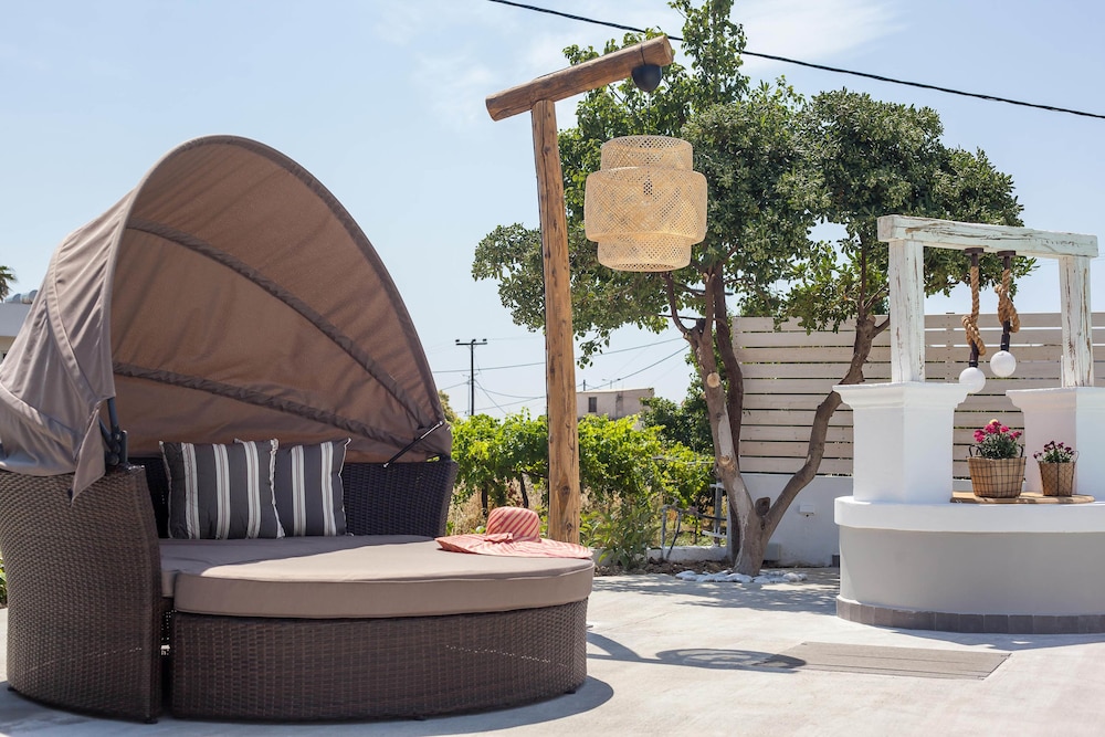 Lobby at Malibu Boutique Studios, FALIRAKI