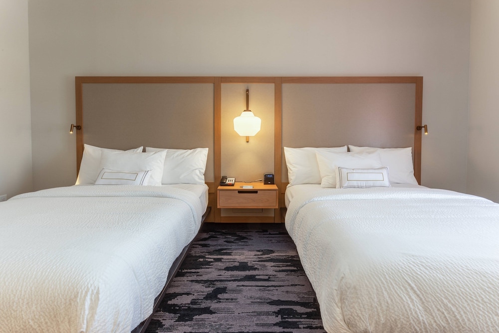 Fairfield Inn & Suites Franklin 15/34
