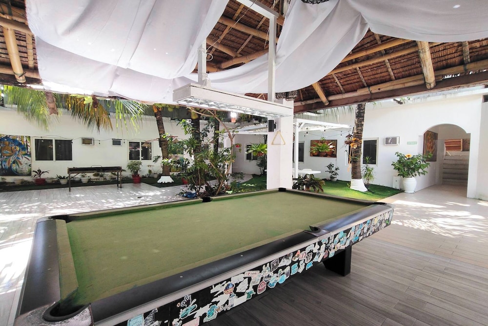 Boracay Backpackers 49/68