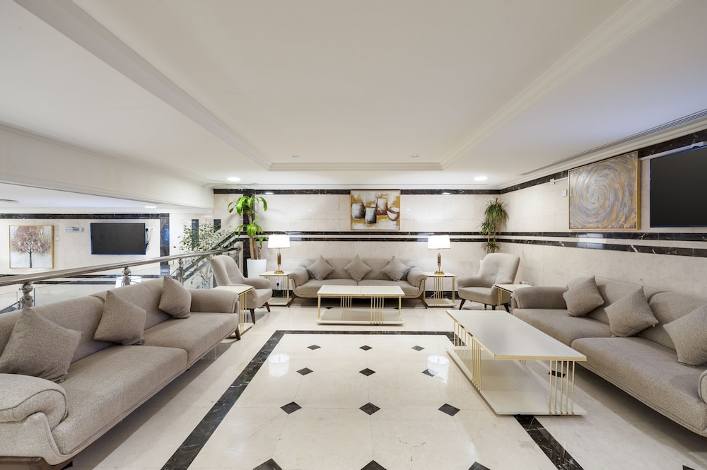 Emaar Taibah Hotel 18/34