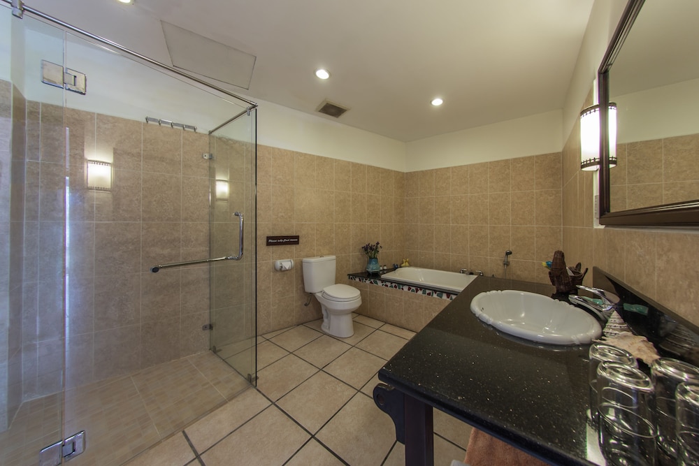 Grace Boutique Resort 48/50
