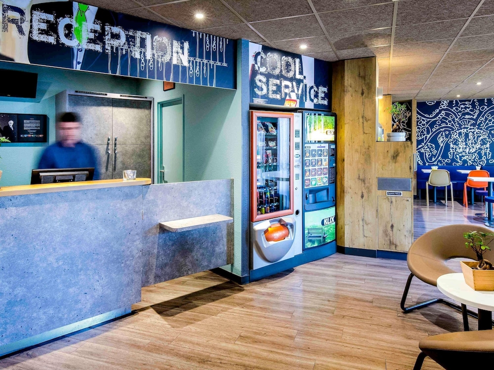 Ibis Budget Marseille Timone 8/70