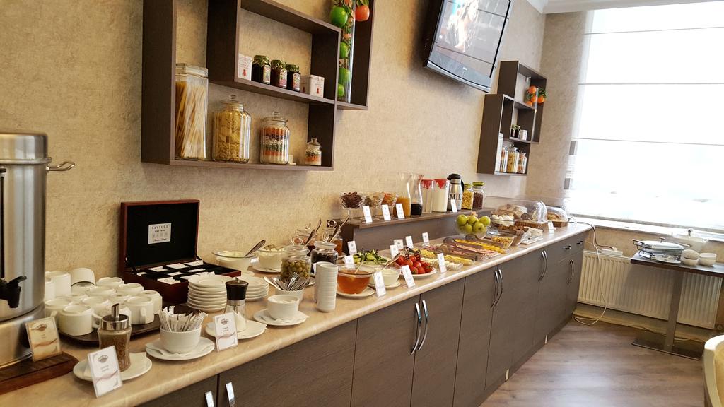 Empire Hotel Baku 18/23