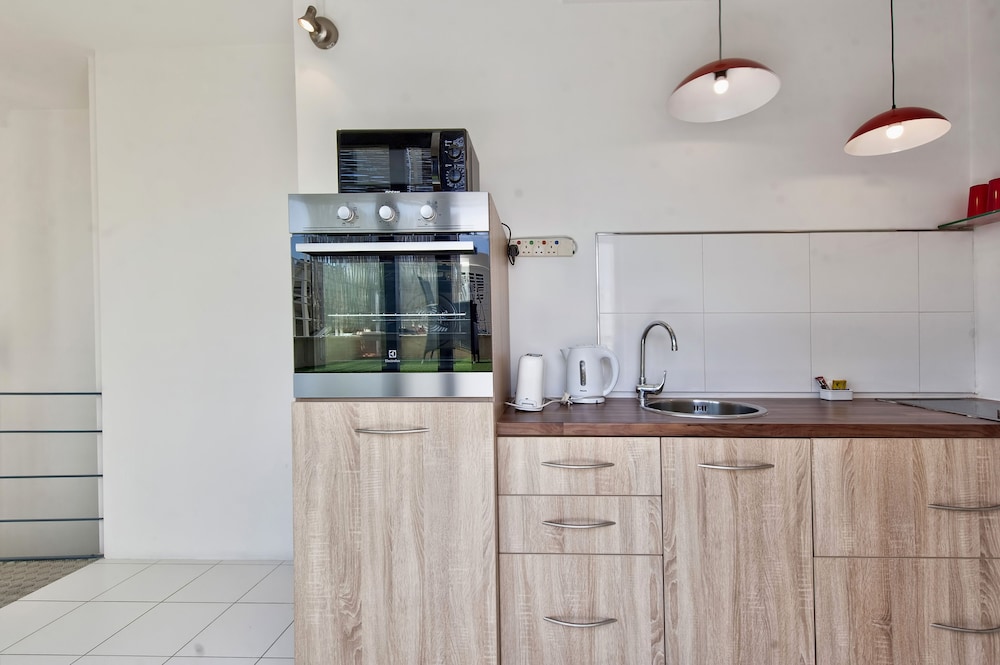 Barrakka Suites 6/50
