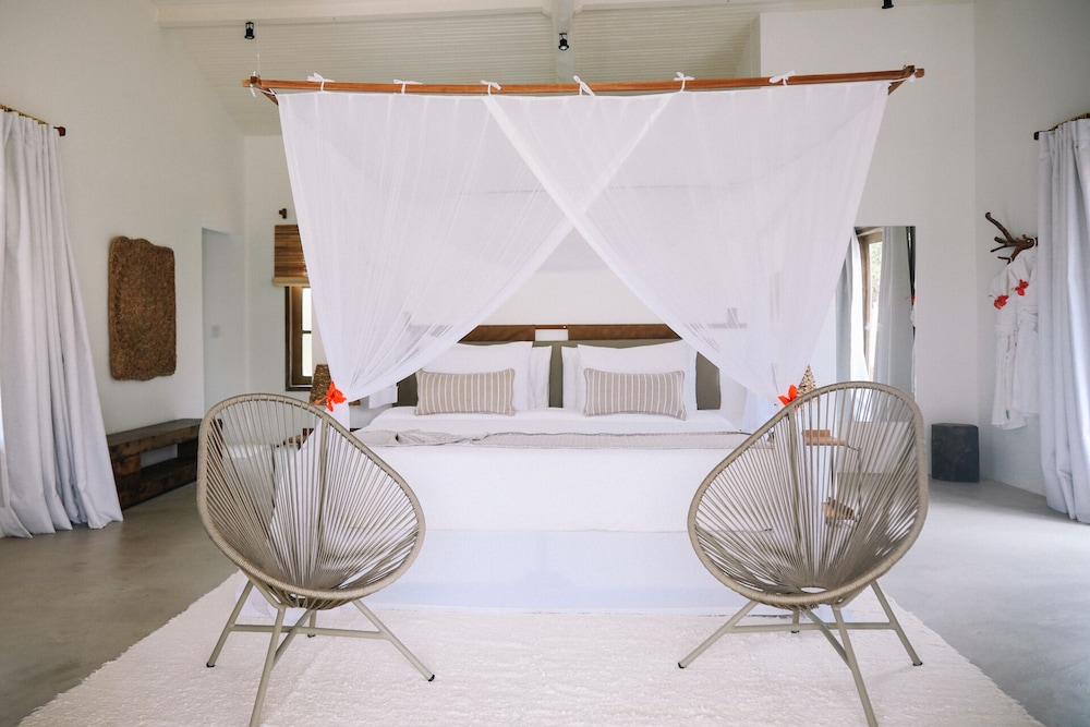 Master, Premium, Cabin, King and Twin Beds, Private Pool