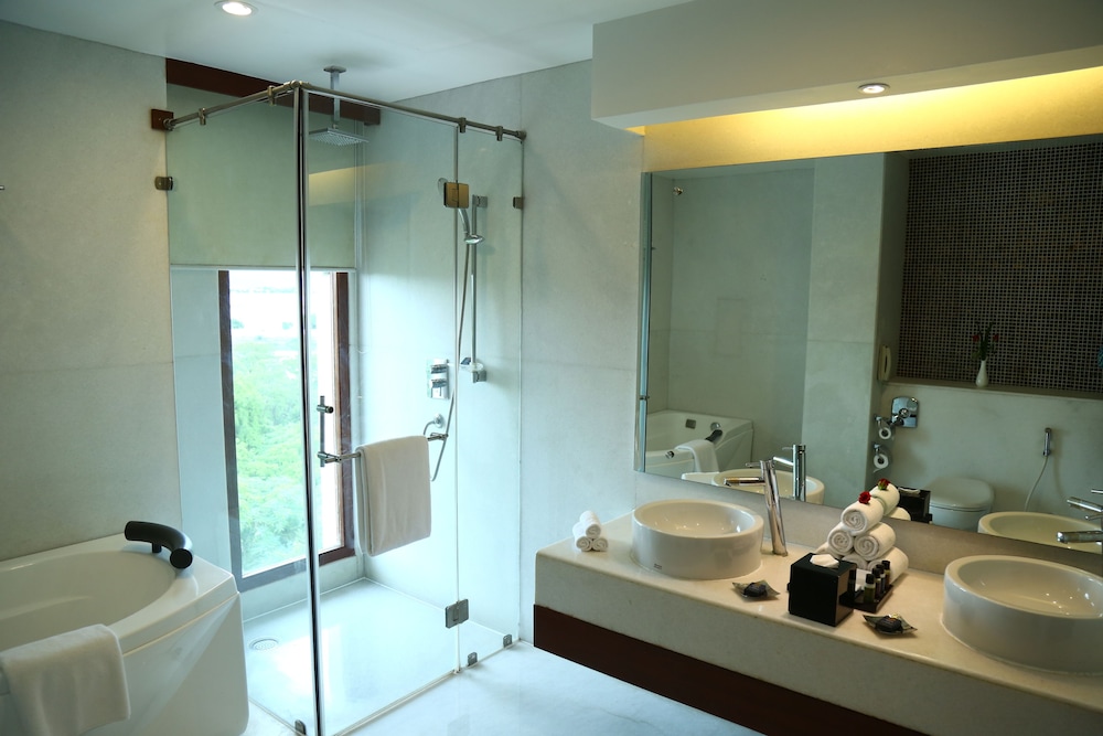 Radisson Blu Udaipur Palace Resort And Spa 74/74