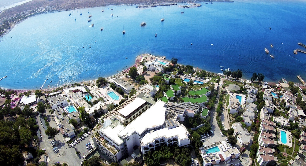 Royal Asarlik Beach Hotel 42/45