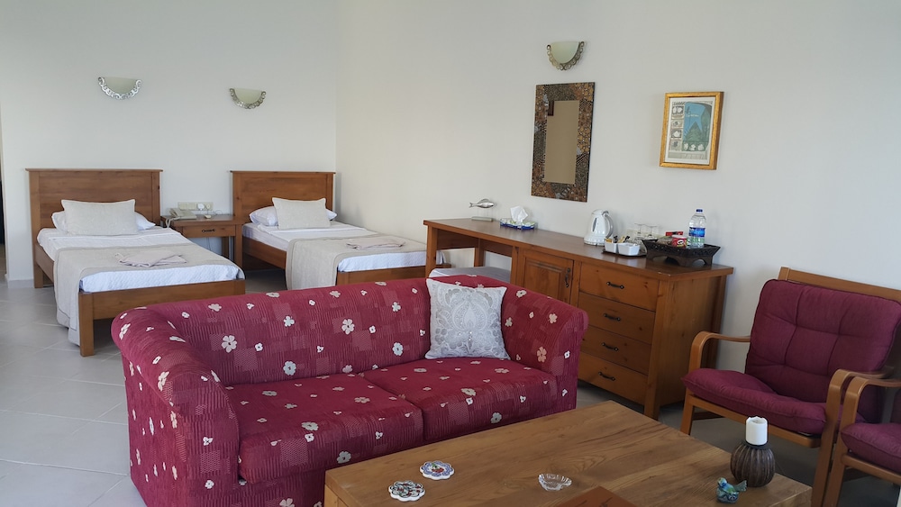 Ece Boutique Hotel 18/85