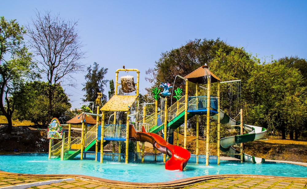 HOTEL KHANVEL RESORT 42/50