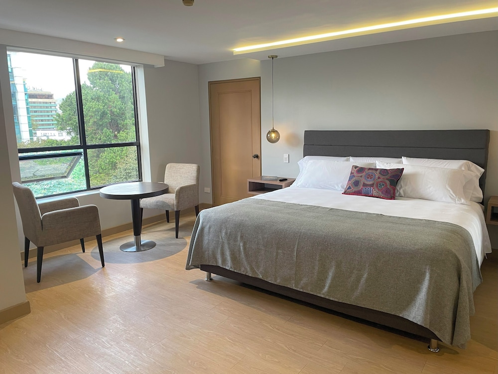 Hotel Parque 97 Suites 16/64
