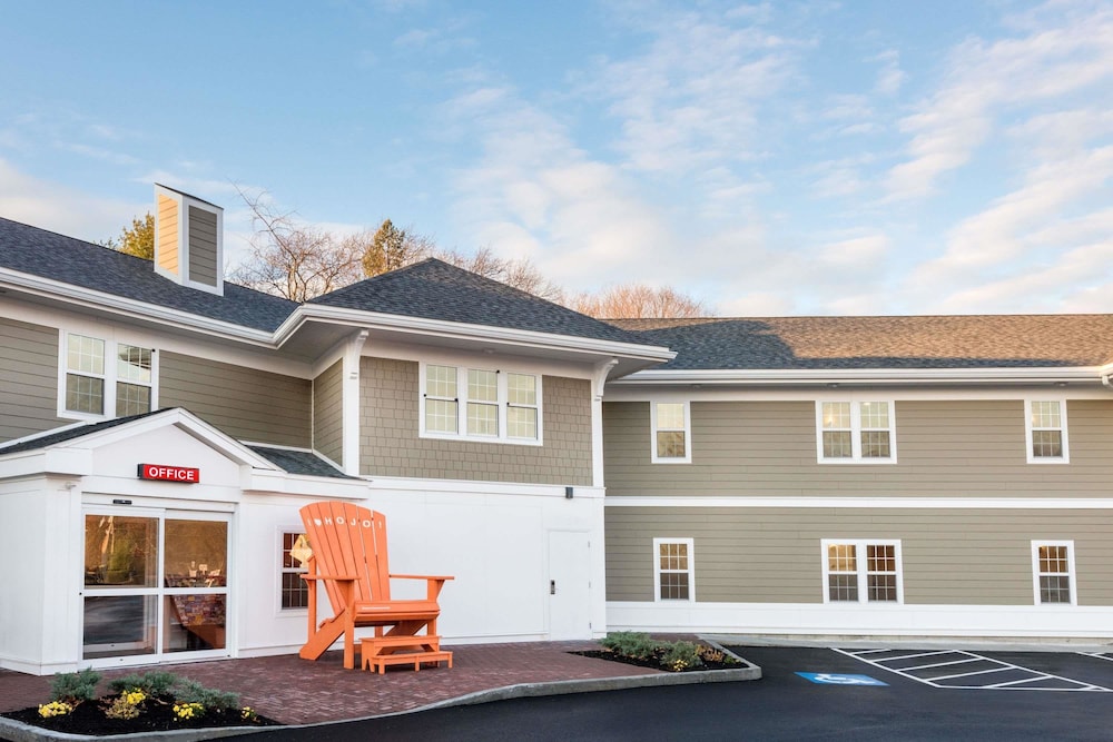 Howard Johnson by Wyndham Quincy/Boston 1/16