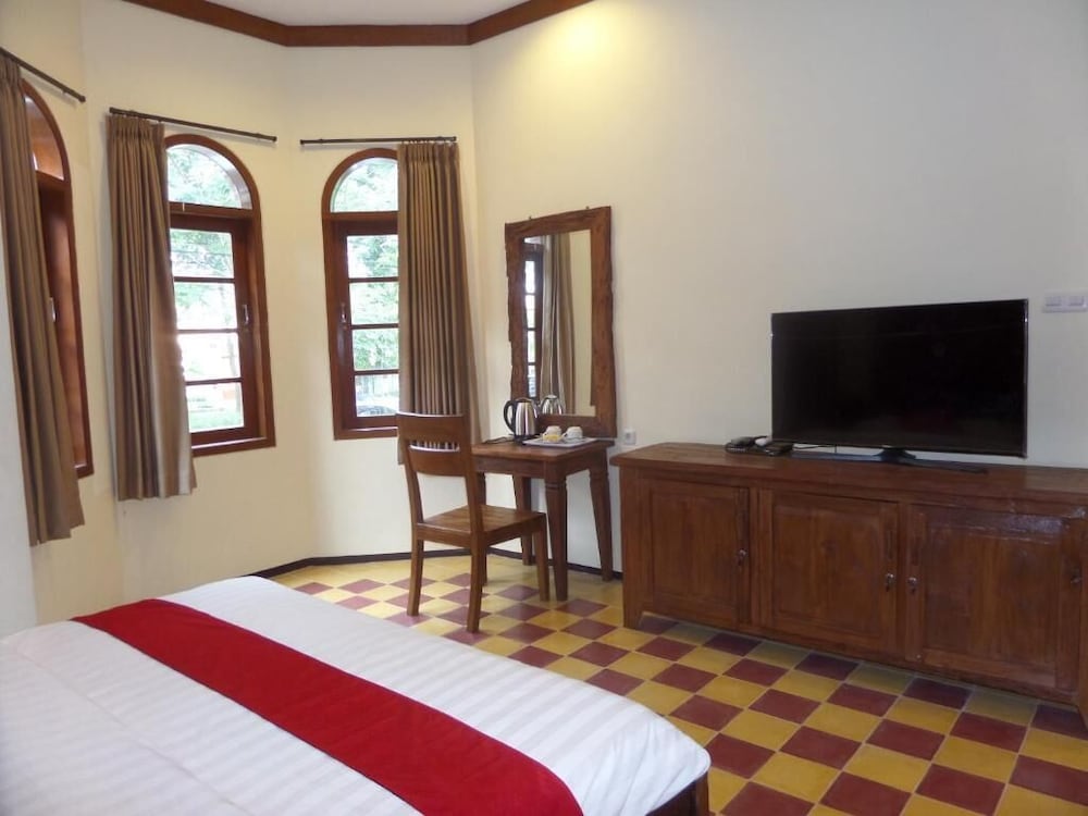 Jacatra Homestay 10/20