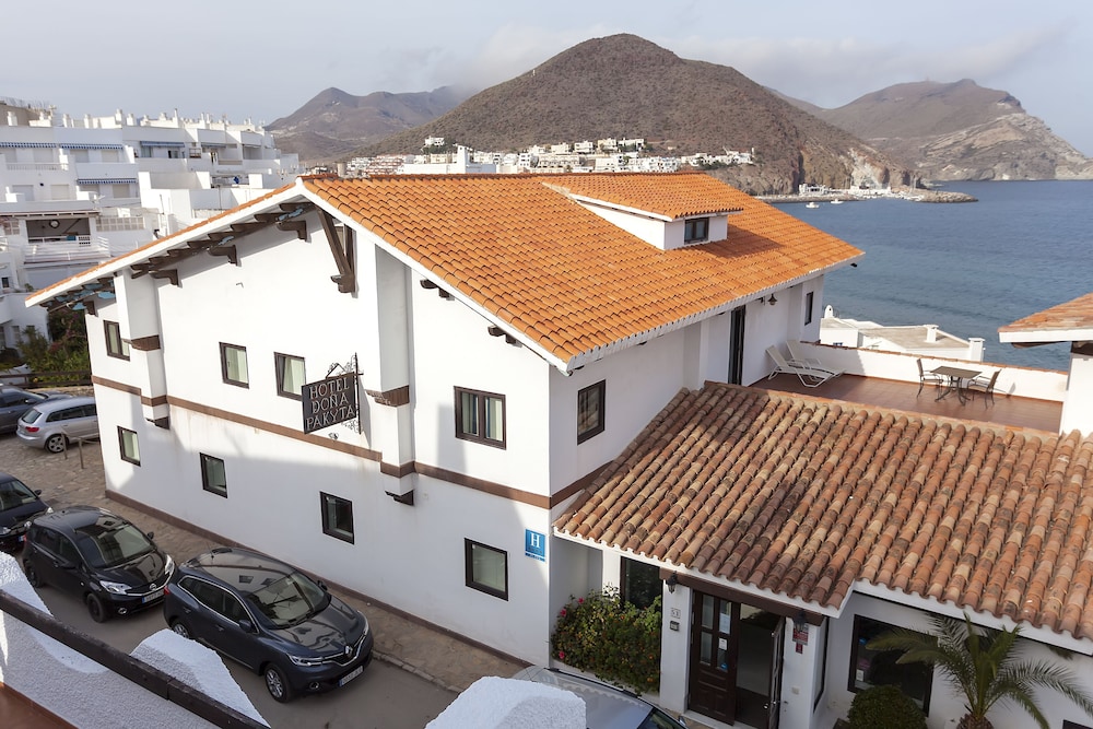 Dona Pakyta Hotel 1/30